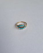 Antique 15kt gold band set with turquiose