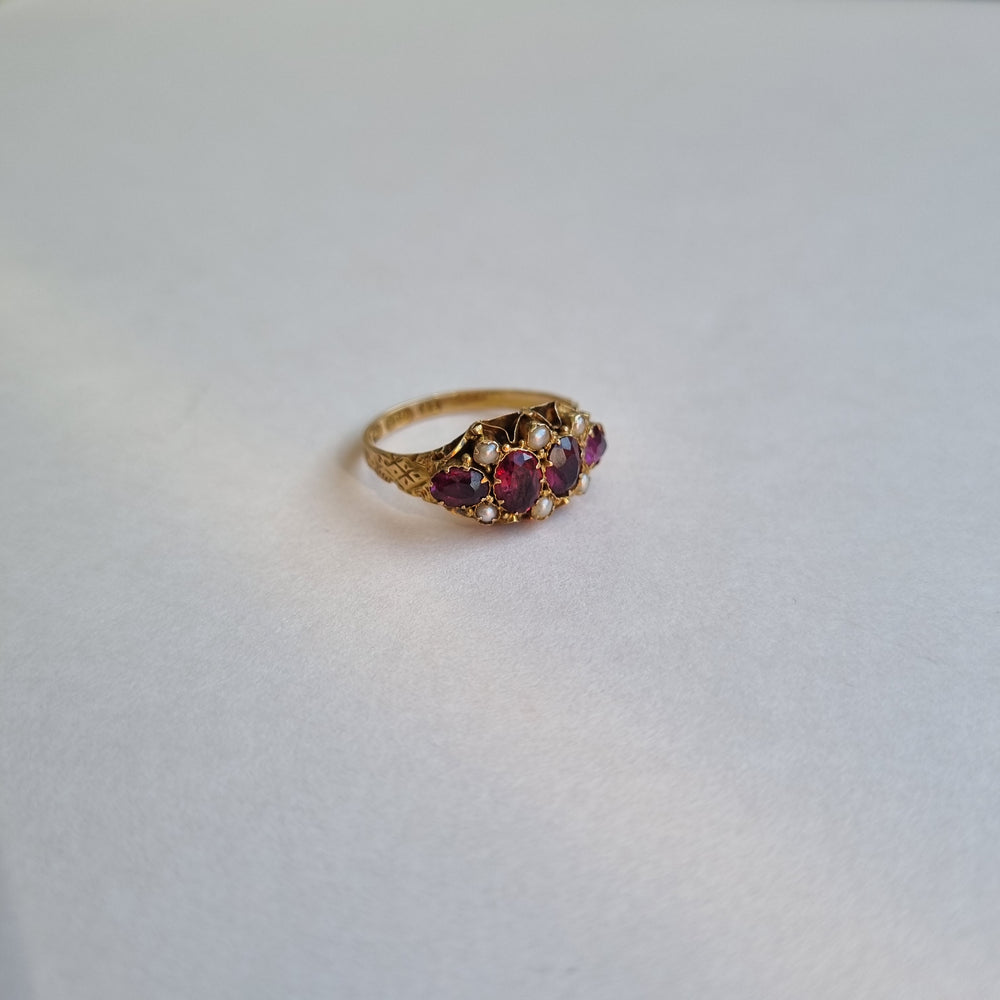 
                
                    Load image into Gallery viewer, Antique 15kt gold amethyst and pearl scrolling and engraved ring
                
            