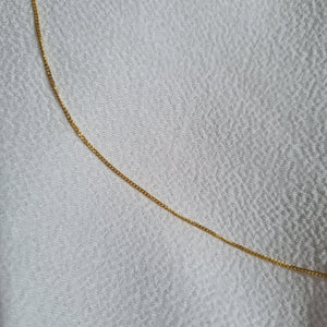 D. Fine curblink chain in 18kt gold - 44 cm long